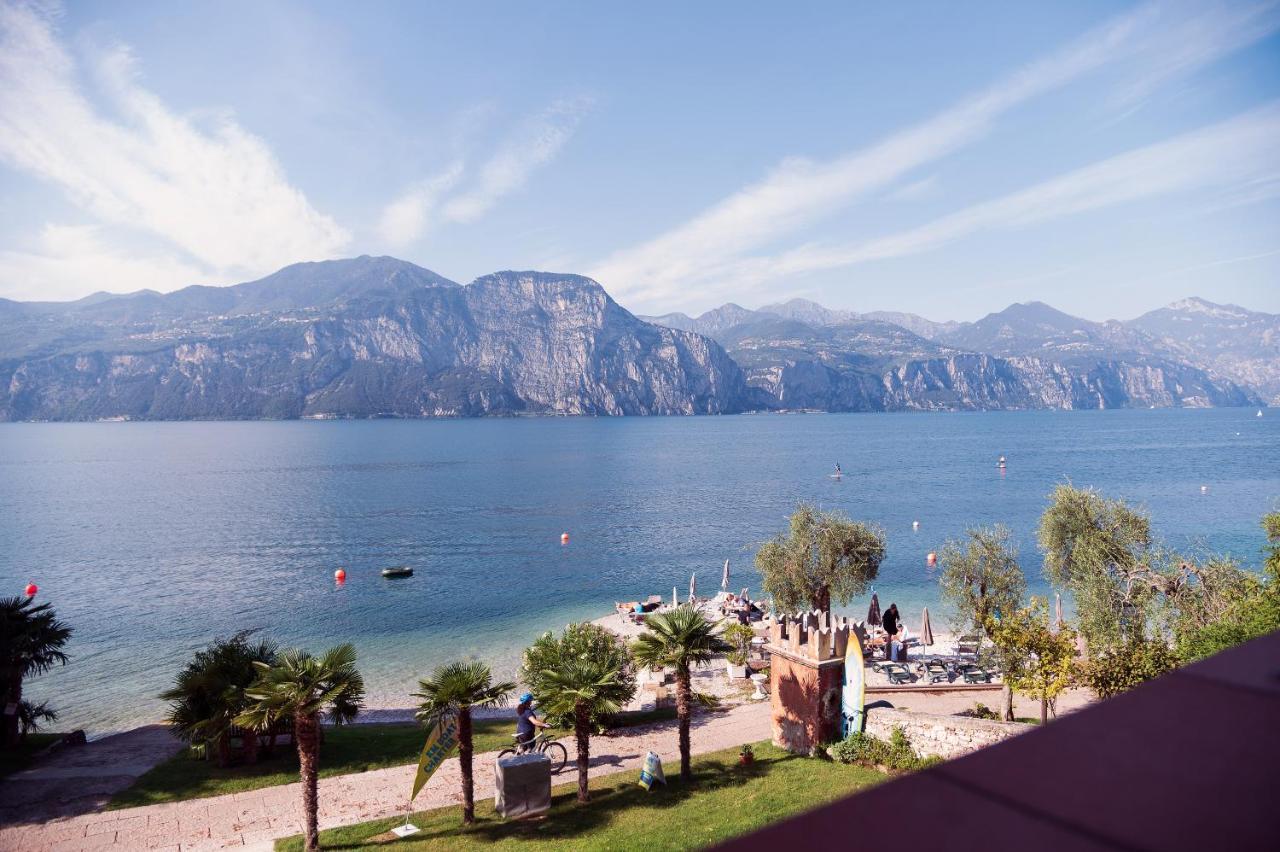 Hotel Du Lac - Relax Attitude Hotel Brenzone sul Garda Eksteriør billede